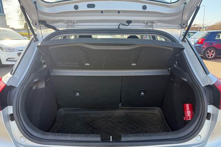 undefined Hyundai i20 fra 2016