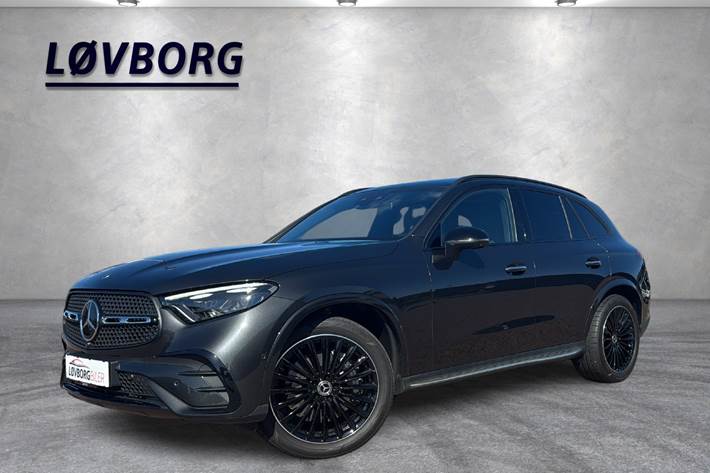Grå Mercedes GLC220 d fra 2023