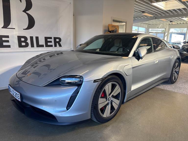Porsche Taycan 4S Performance+