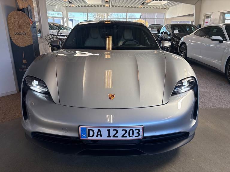 Porsche Taycan 4S Performance+