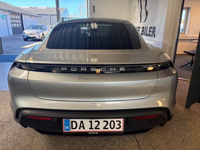 Porsche Taycan 4S Performance+