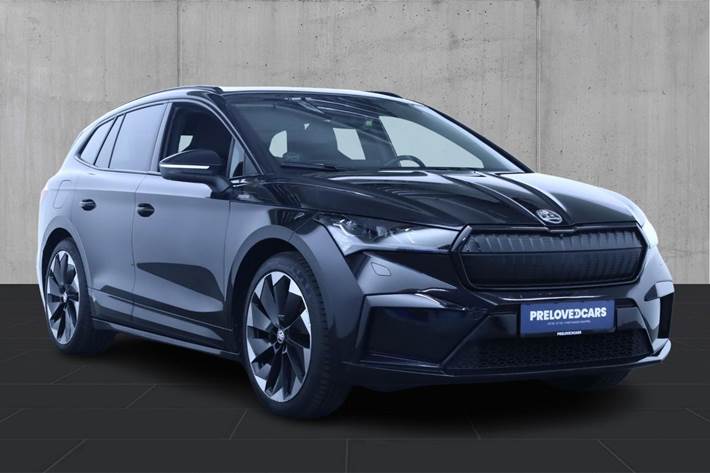 Sort Skoda Enyaq fra 2023