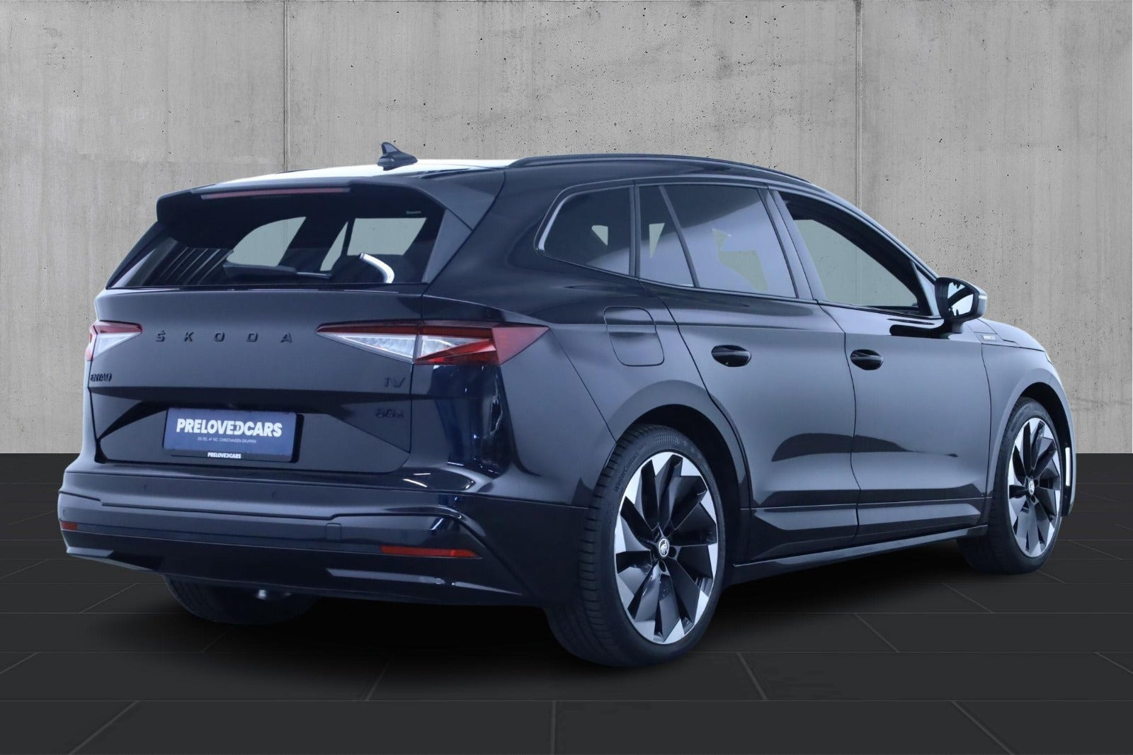 Sort Skoda Enyaq fra 2023