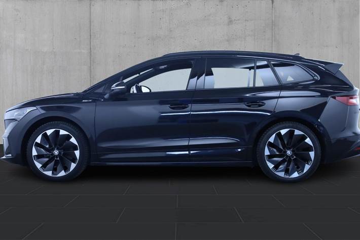 Sort Skoda Enyaq fra 2023