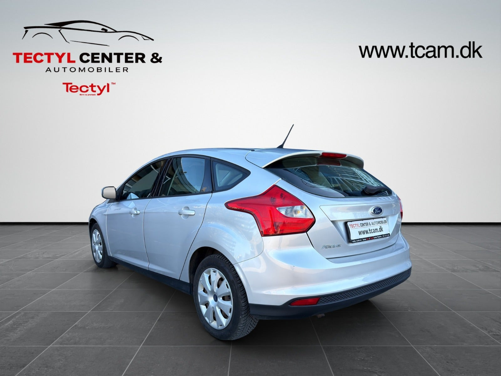 Grå Ford Focus fra 2013