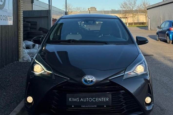 undefined Toyota Yaris fra 2017