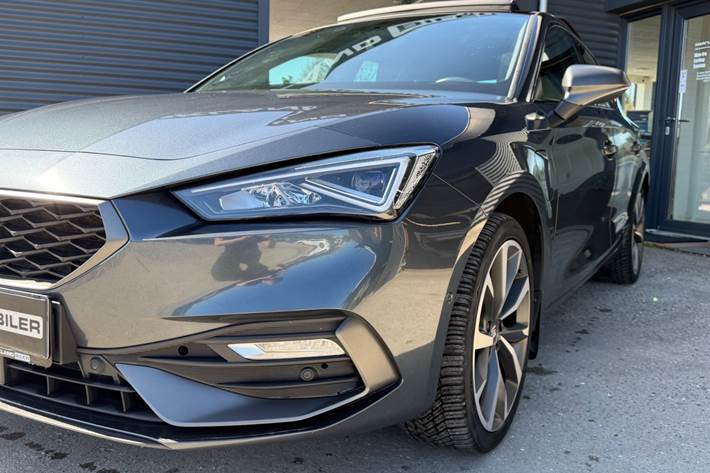 Grå Seat Leon fra 2020