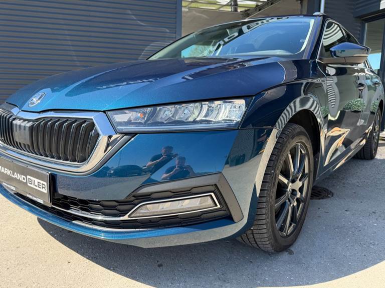 Skoda Octavia 1,4 TSi iV Plus Combi DSG