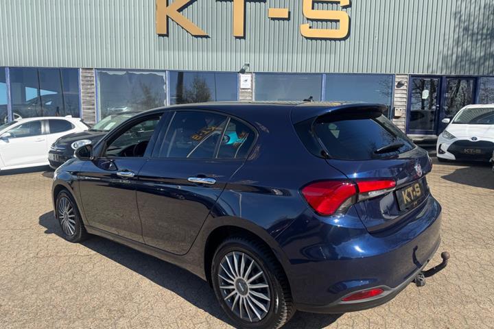 undefined Fiat Tipo fra 2017