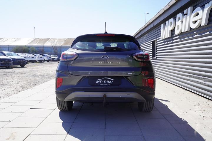 Grå Ford Puma fra 2021