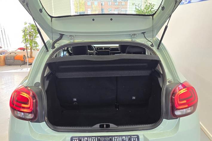 Grøn Citroën C3 fra 2017