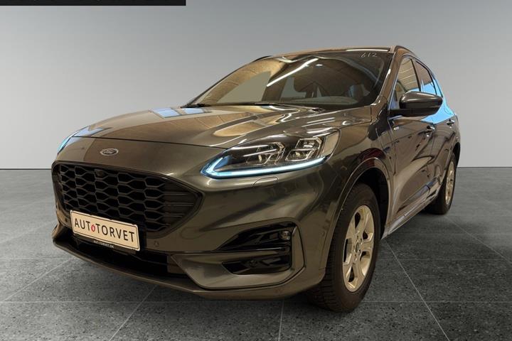 Grå Ford Kuga fra 2023 set udefra