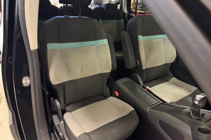 Sort Citroën Berlingo fra 2019