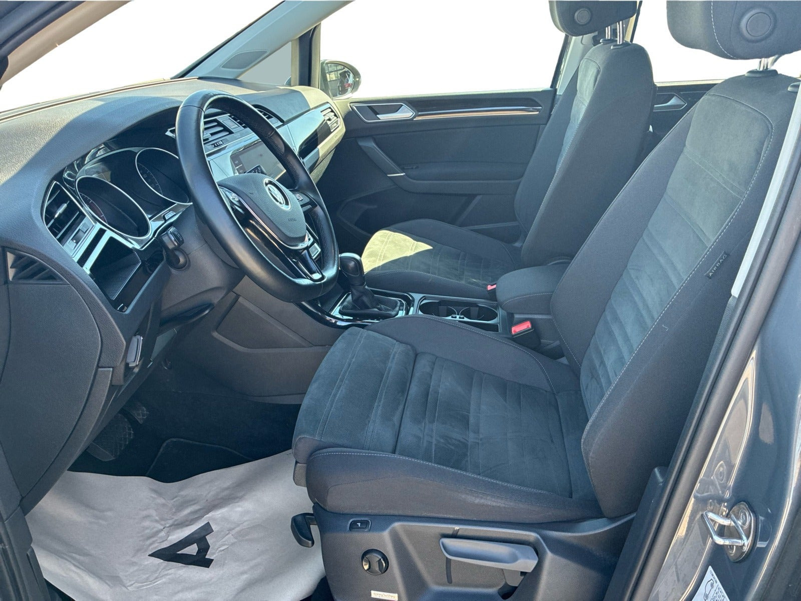 undefined VW Touran fra 2021