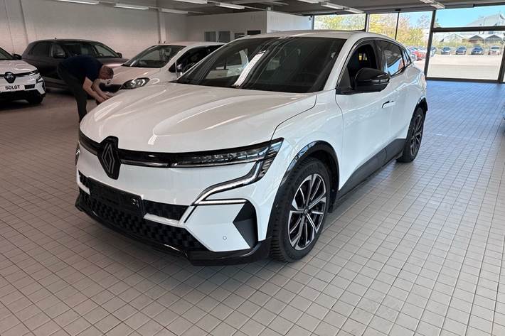 Hvid Renault Megane E-Tech fra 2022