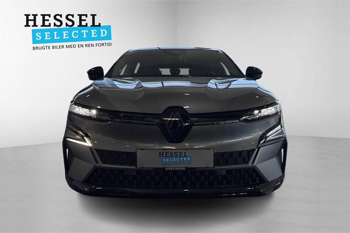 Grå Renault Megane E-Tech fra 2025