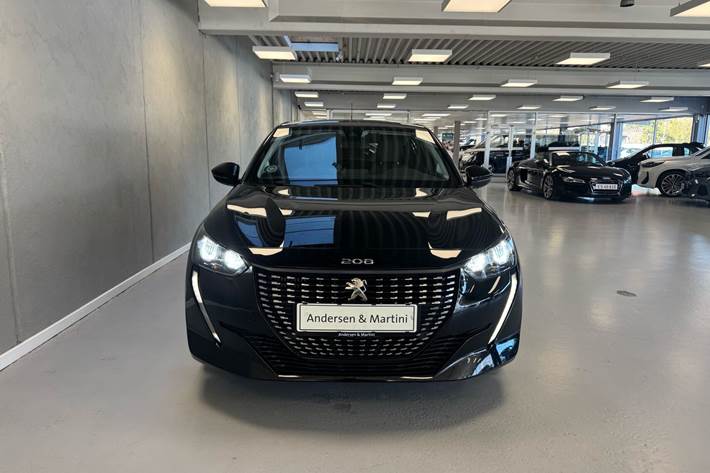 Sort Peugeot 208 fra 2021