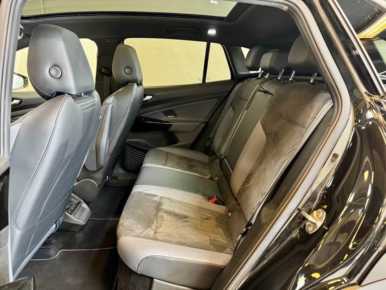 VW ID.4 77 Pro Business Premium