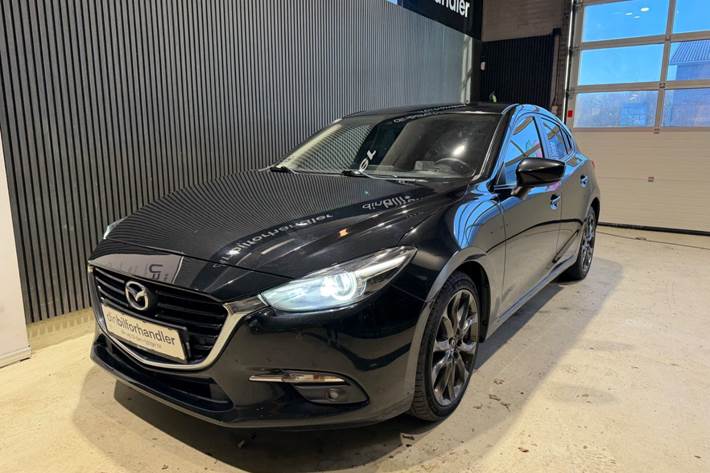 Sort Mazda 3 fra 2017