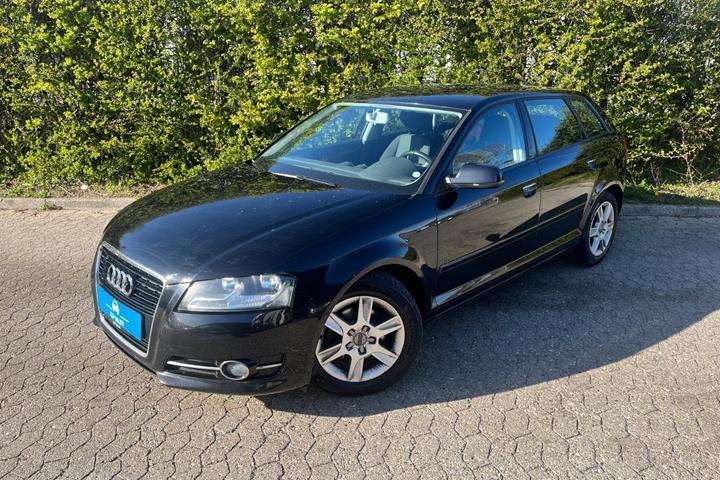 undefined Audi A3 fra 2011 set udefra
