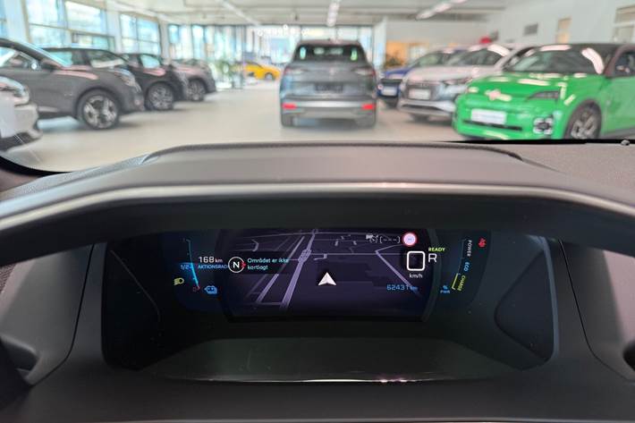 Hvid Peugeot e-208 fra 2022