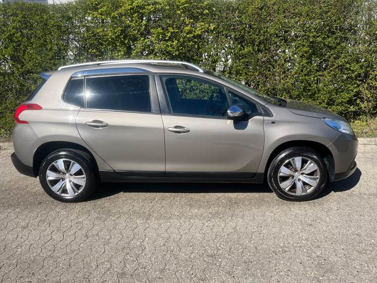 Peugeot 2008 1,2 VTi 82 Allure