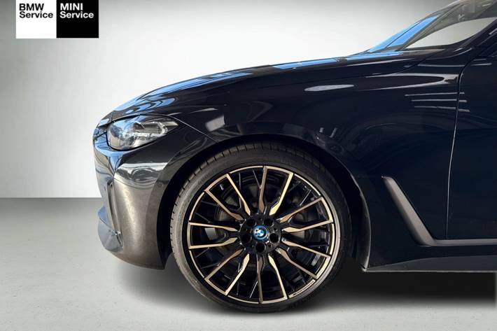 Sort BMW i4 fra 2024