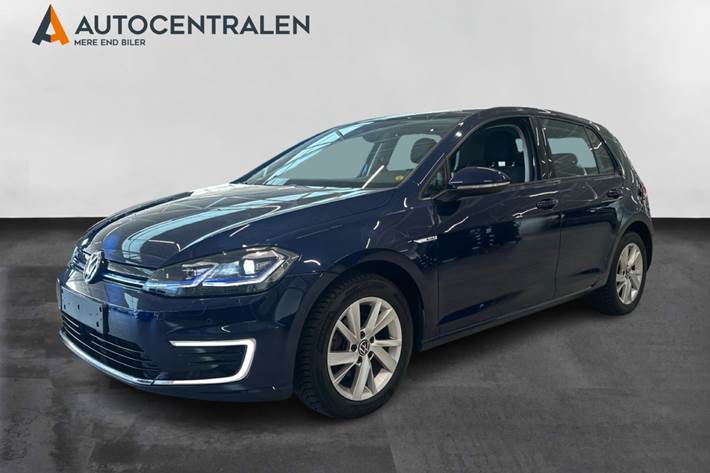 Blå VW e-Golf VII fra 2019