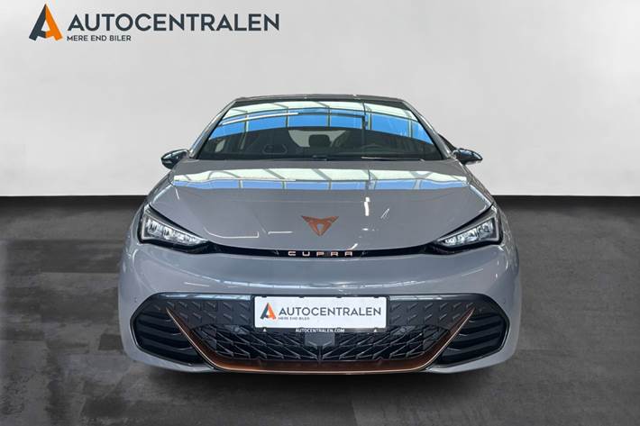 Grå Cupra Born fra 2022