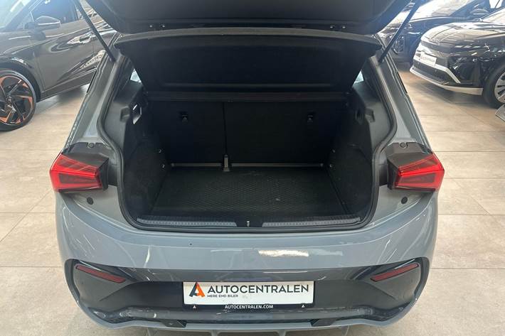 Grå Cupra Born fra 2022