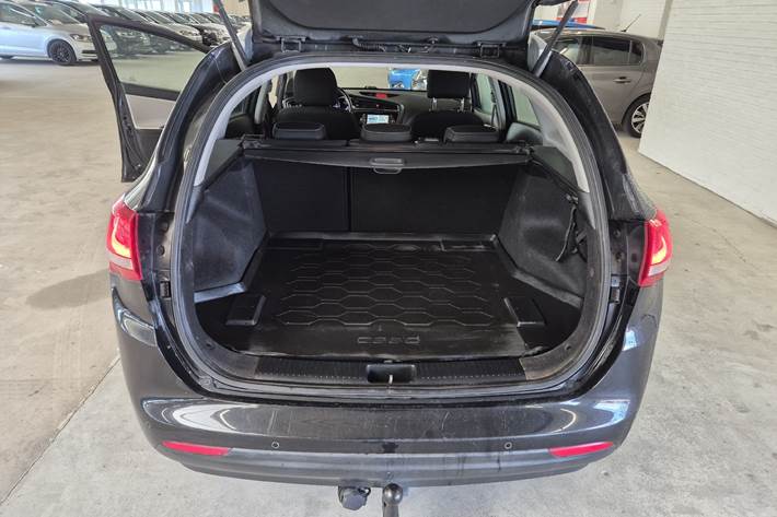 Sort Kia Ceed fra 2016