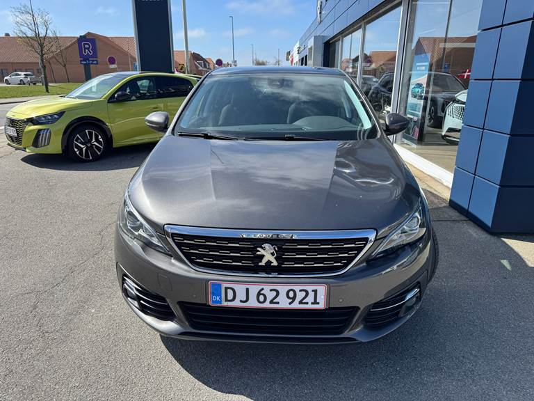 Peugeot 308 1,6 BlueHDi Allure 120HK 5d