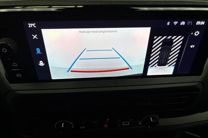 Hvid Toyota Proace Electric fra 2026