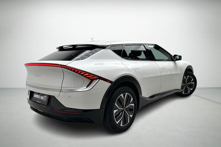 Hvid Kia EV6 fra 2024