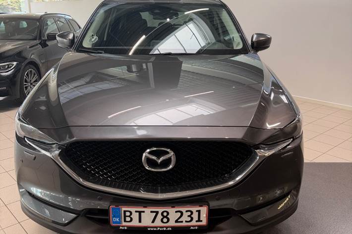 Grå Mazda CX-5 fra 2017