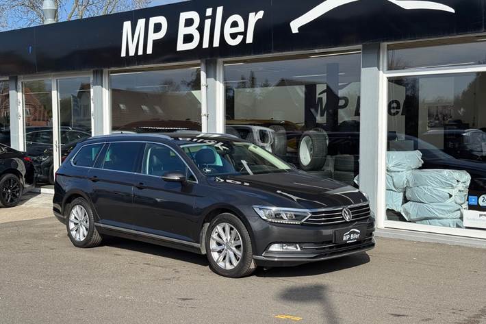 Grå VW Passat fra 2019