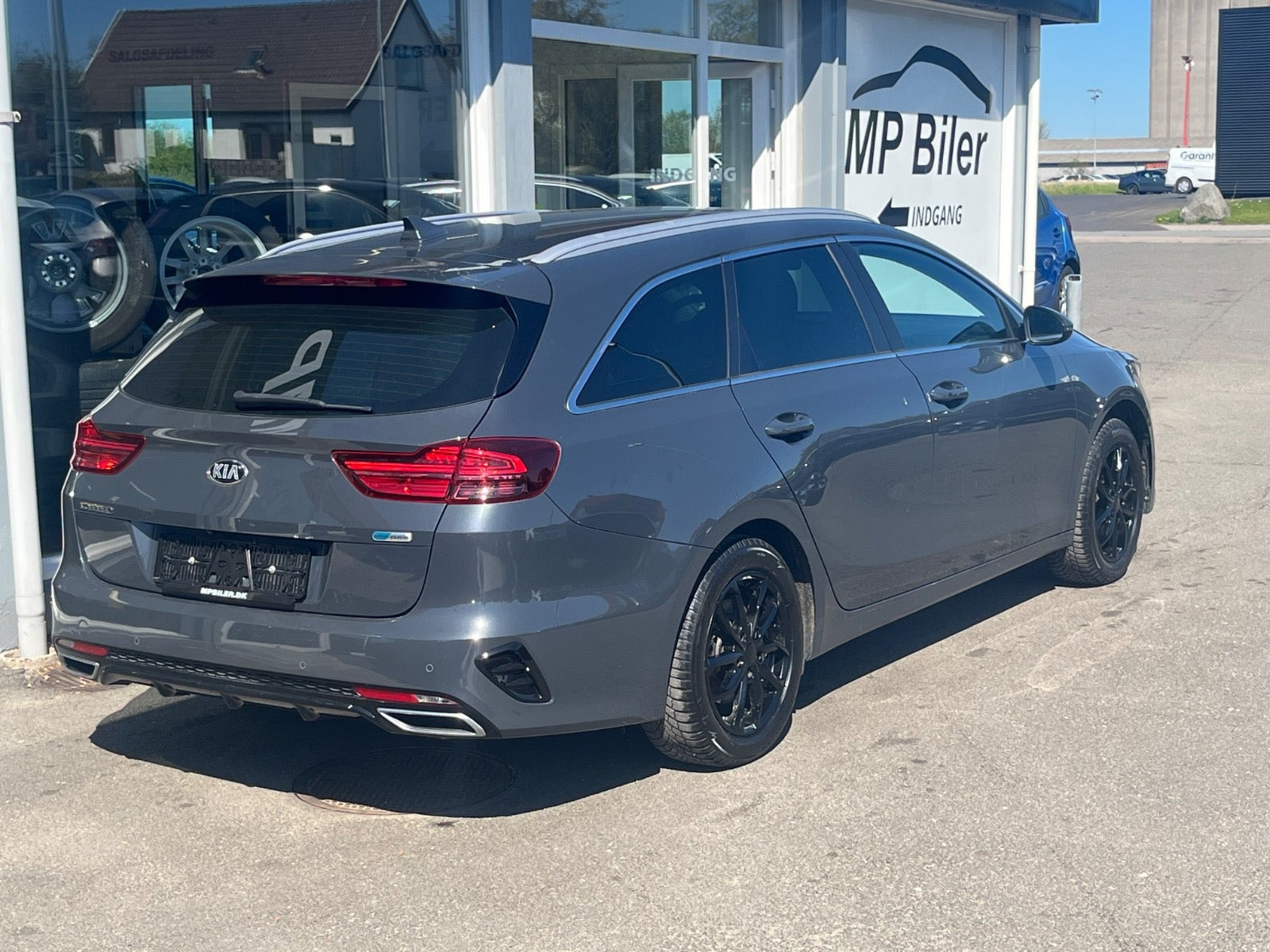 Grå Kia Ceed fra 2020