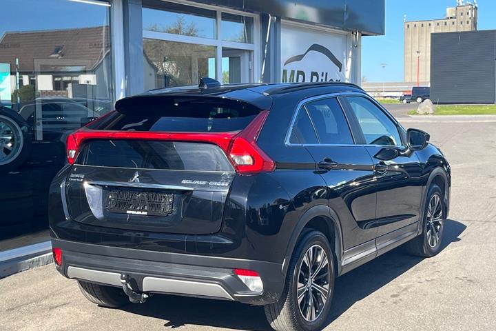 Sort Mitsubishi Eclipse Cross fra 2019