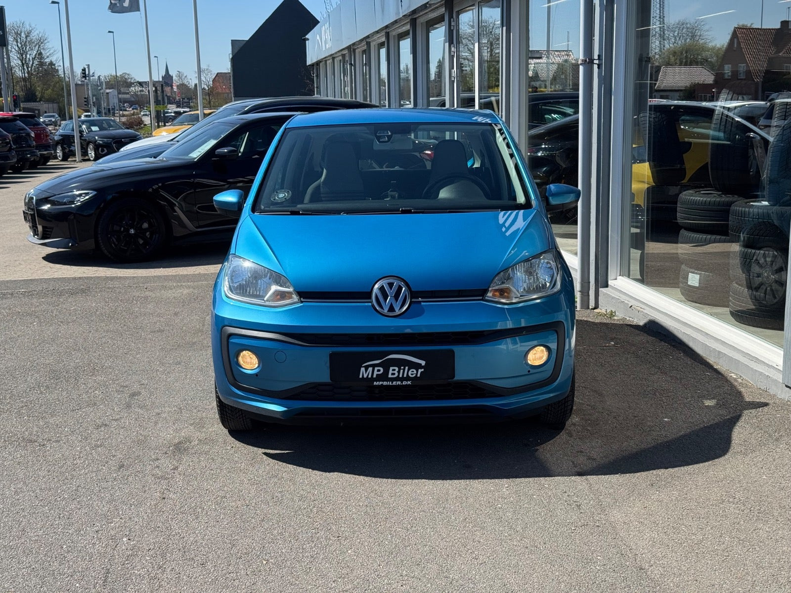 Blå VW UP! fra 2017
