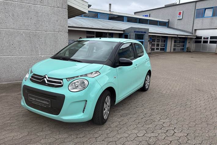 Grøn Citroën C1 fra 2019 set udefra