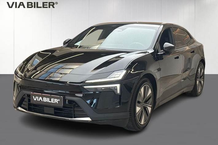 undefined Polestar 4 fra 2025 set udefra
