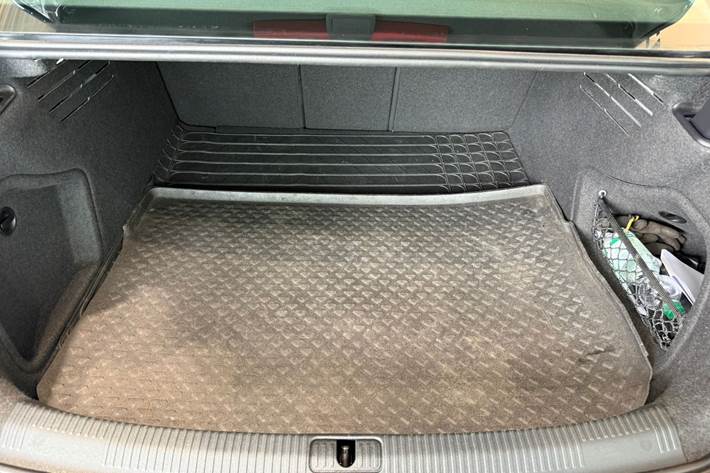 Sort Audi A4 fra 2017