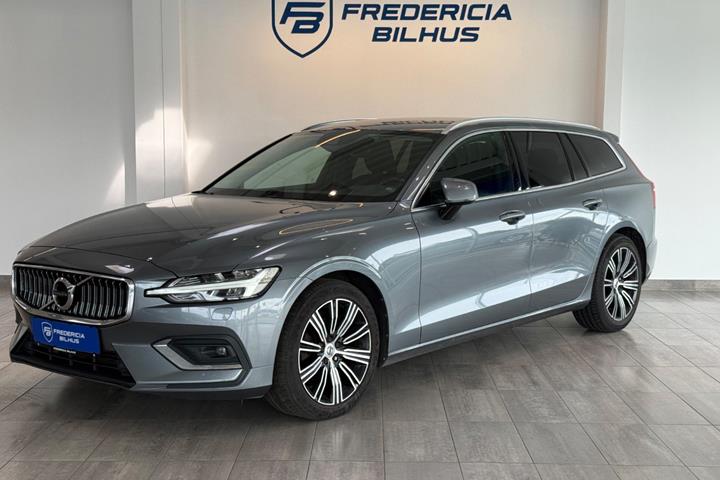 undefined Volvo V60 fra 2020 set udefra
