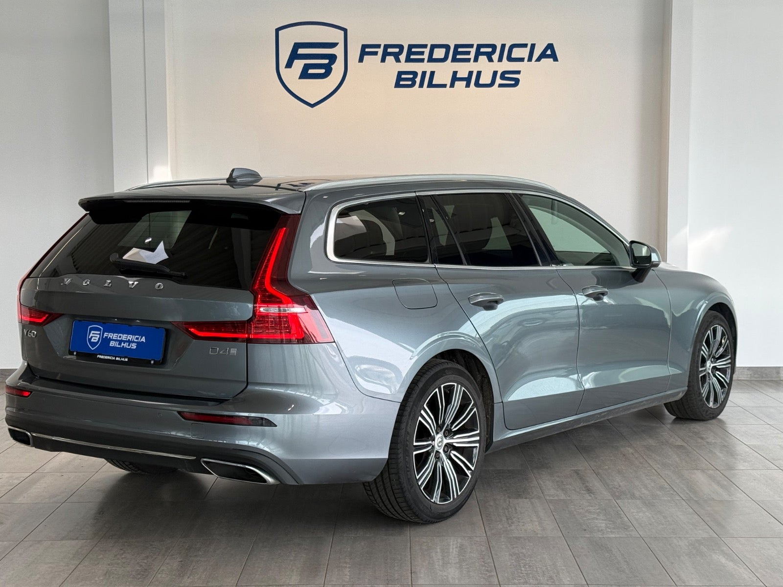 undefined Volvo V60 fra 2020