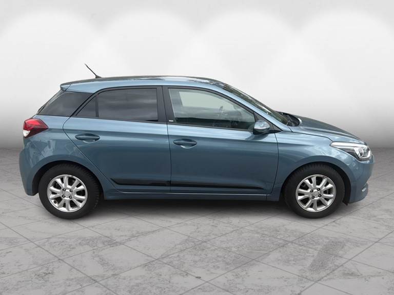 Hyundai i20 1,25 GO EM