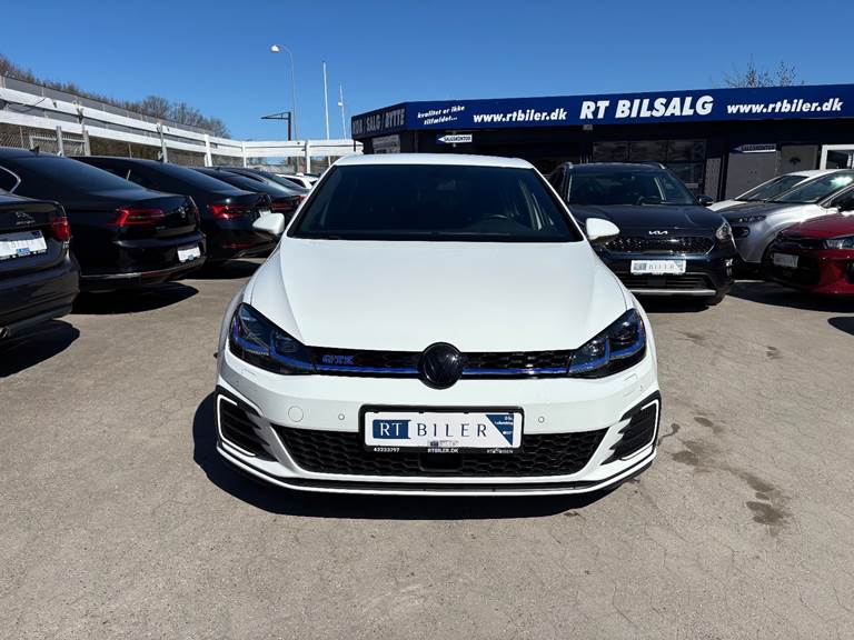 VW Golf VII 1,4 GTE DSG