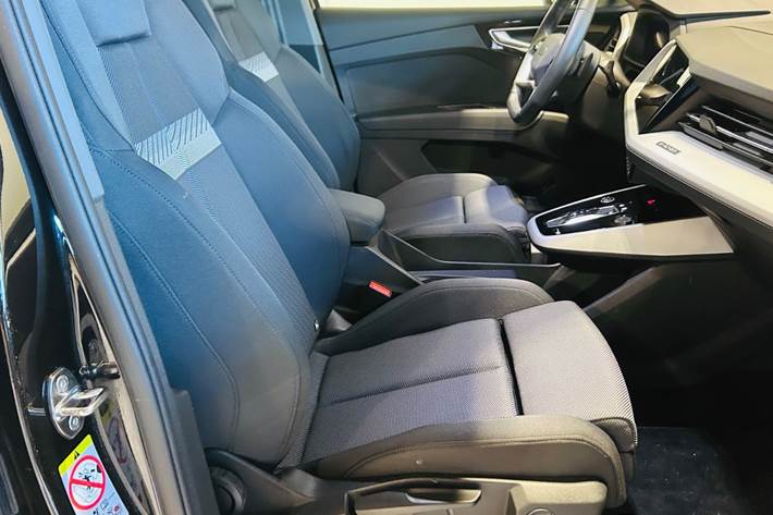 Sort Audi Q4 e-tron fra 2023