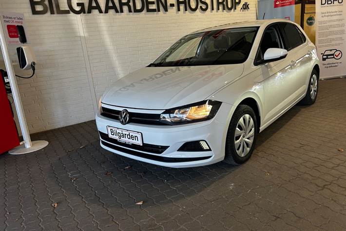 Hvid VW Polo fra 2019 set udefra