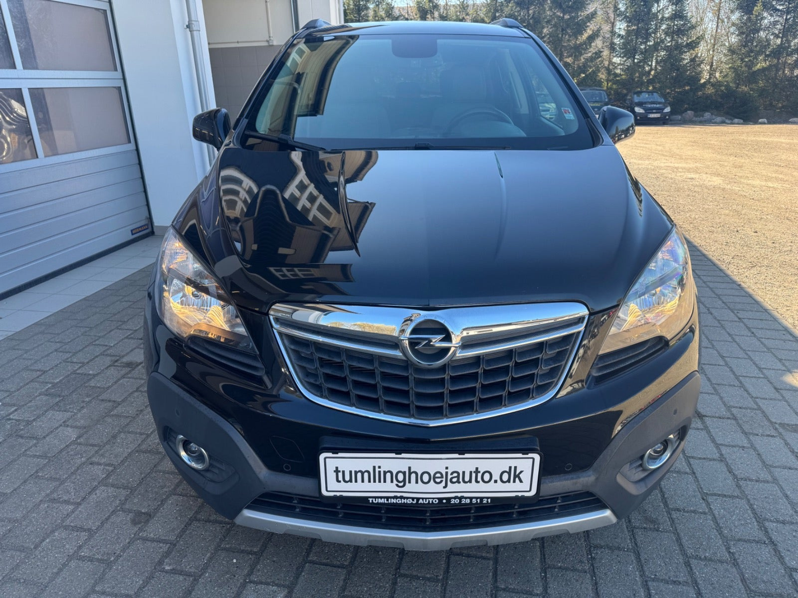 Sort Opel Mokka fra 2016