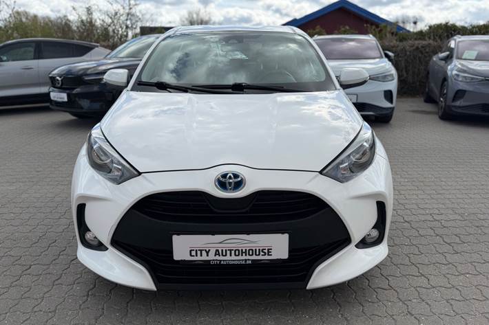 undefined Toyota Yaris fra 2022